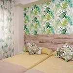 Azul Puerto Apartment *